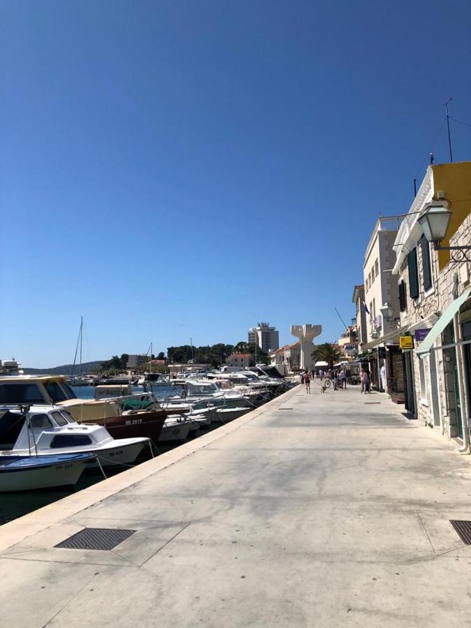 Apartmani Bolero - Obiteljski Odmor Vodice Exterior photo